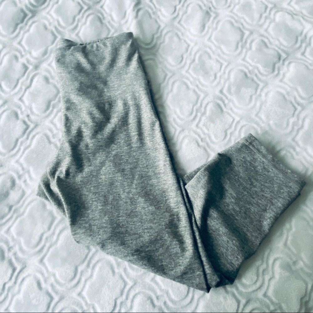 Light Gray Cropped Leggings